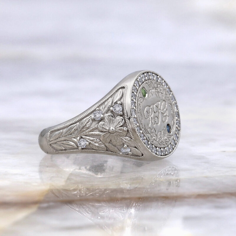 Jessica’s custom ring (siide view)