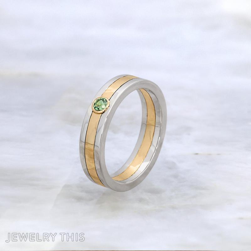 twotone sapphire bezel