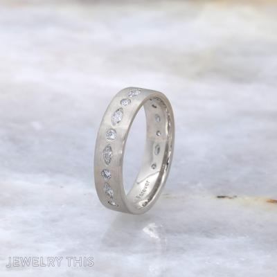 Modern Wedding Band Man Mens