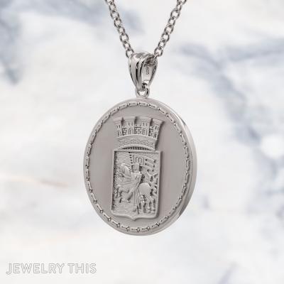 Marburg Family Pendant