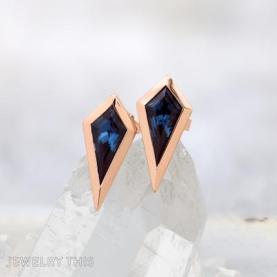 kite alexandrite labgrown bezel stud studearrings