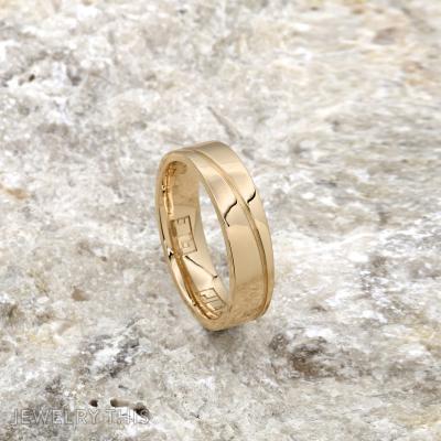 10K Gold Angled Groove Wedding Band