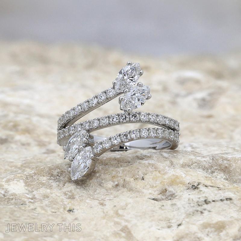 Kristy’s ribbon ring