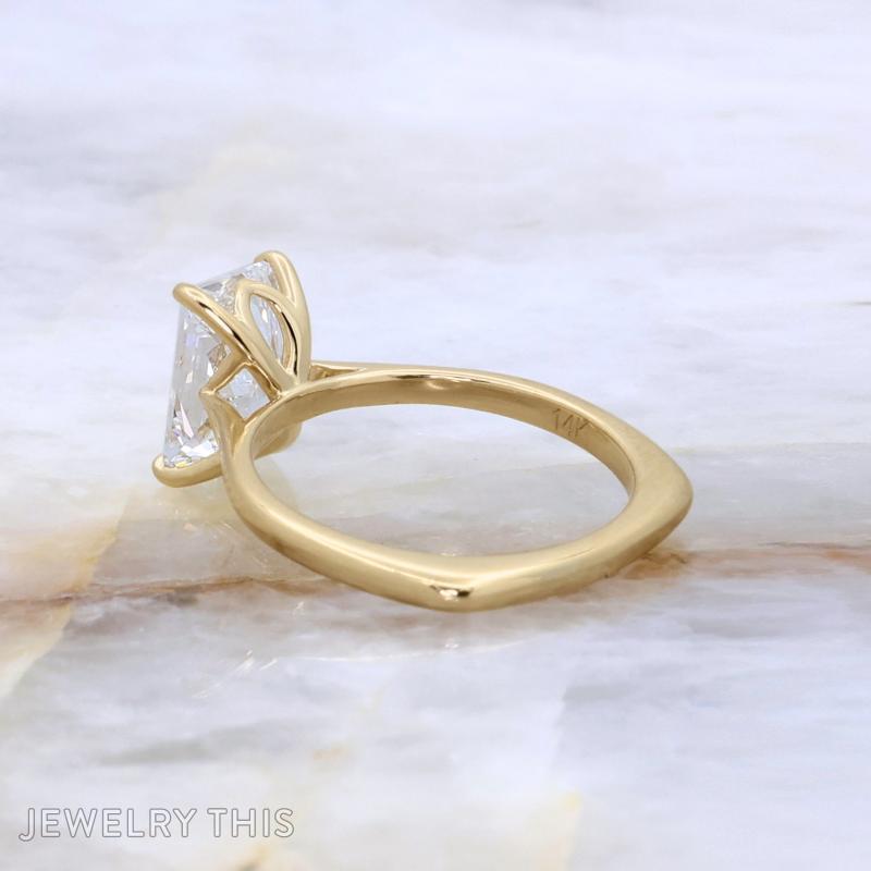 lotus solitaire radiant